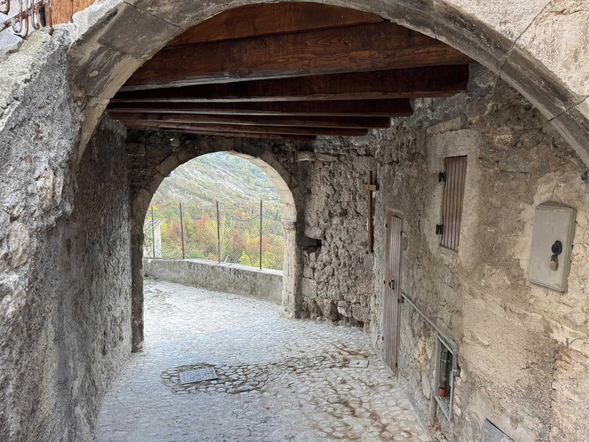 Riapertura viabilità urbana pedonale denominata "Porta delle Nasse" nel centro storico di Caramanico Terme